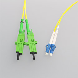 153211 - LWL Adapter LC - E2000/APC Singlemode - LWL Adapterkabel mit LC Stecker auf E2000/APC Buchse